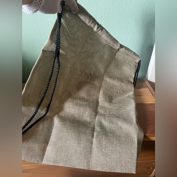 NEW TITO'S HANDMADE VODKA AUSTIN TEXAS  BACKPACK  DRAW STRING CINCH CANVAS BAG - Picture 2 of 4